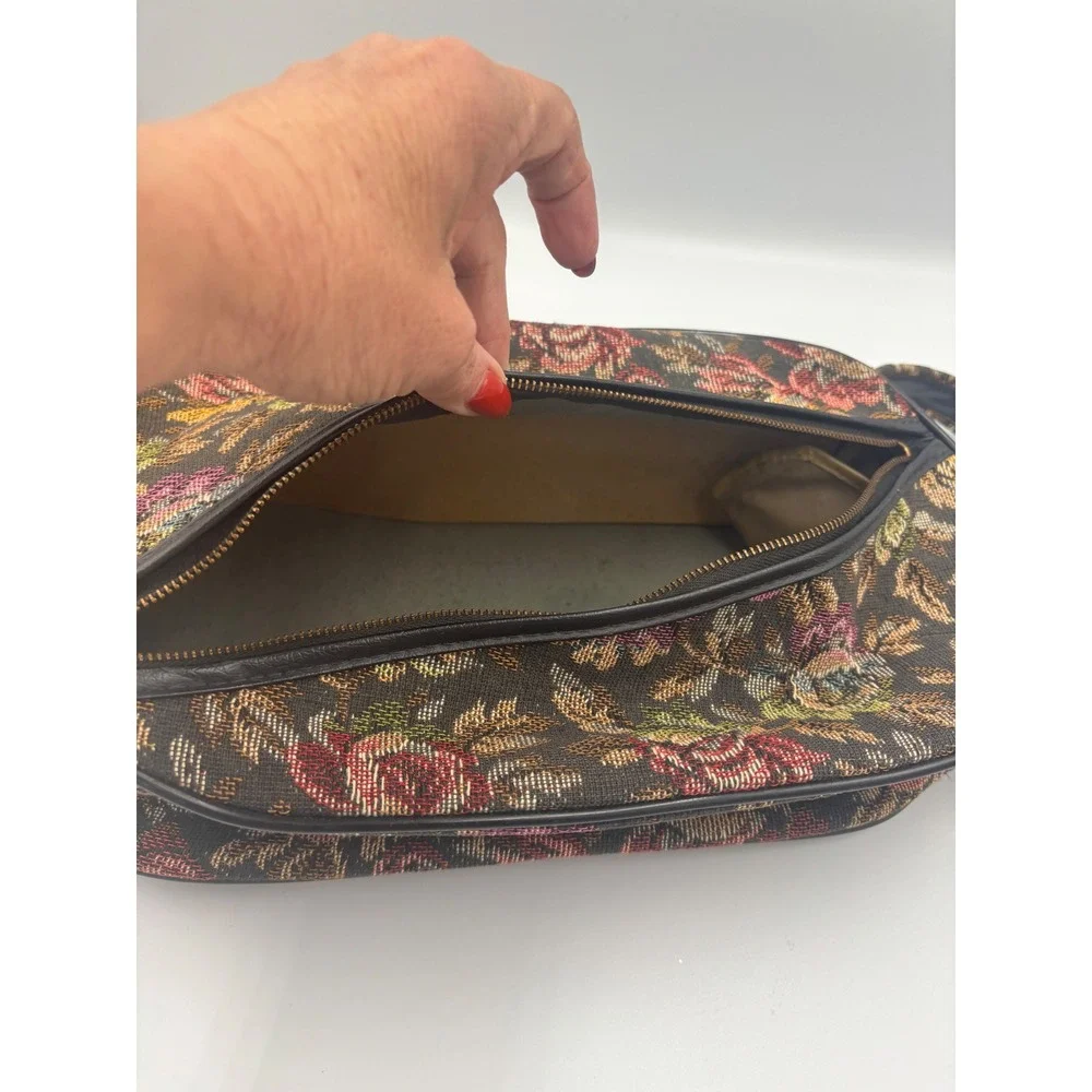 Vintage Floral Tapestry Cosmetic Bag Travel Toiletry Case Rose Woven Pattern